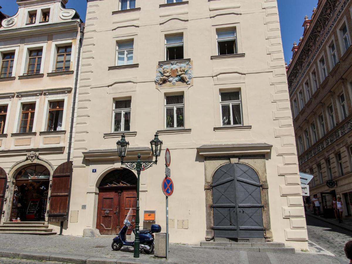 Apartment Nerudova By Interhome Praga Exterior foto