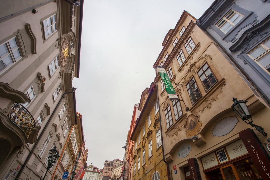 Apartment Nerudova By Interhome Praga Exterior foto