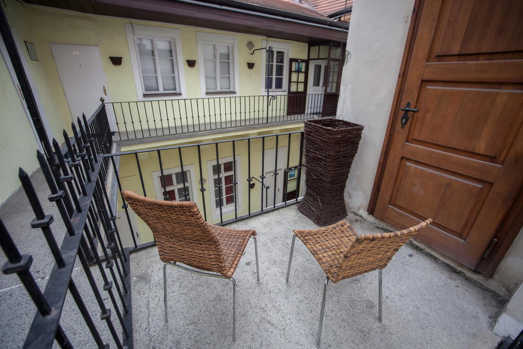 Apartment Nerudova By Interhome Praga Quarto foto
