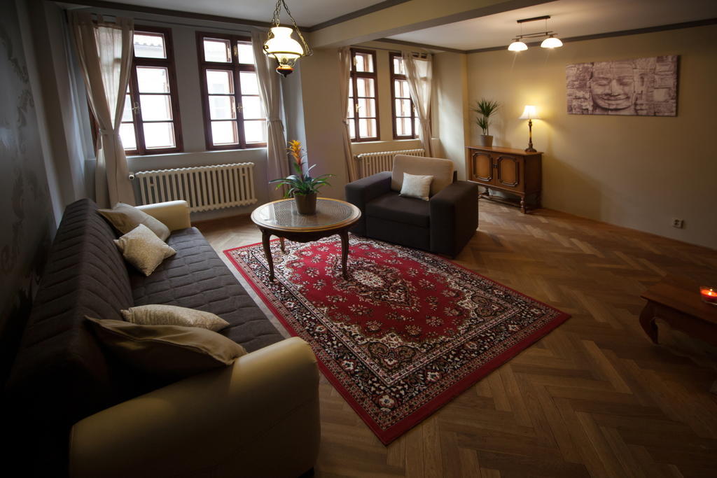 Apartment Nerudova By Interhome Praga Quarto foto